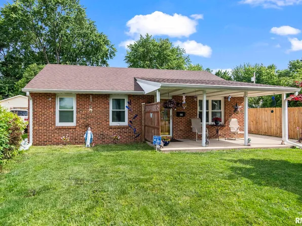 3061 Louise Ln, Springfield, IL 62702