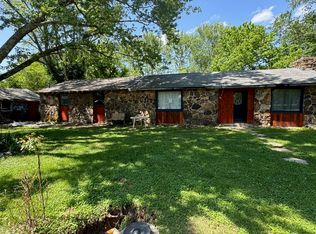 205 Walnut St, Sparta, MO 65753