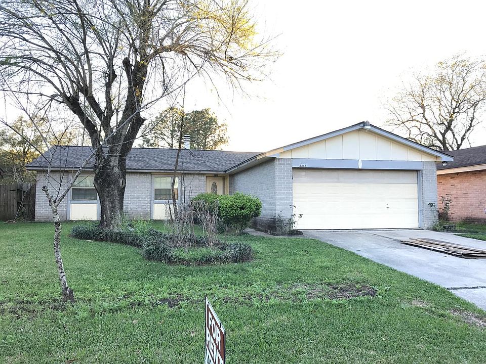 1st image of 8347 Carriage Creek Dr