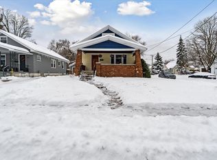 832 Graceland St NE, Grand Rapids, MI 49505