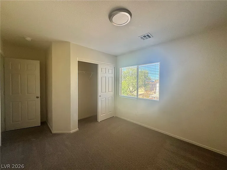 7512 Jacaranda Leaf St — Photo 18