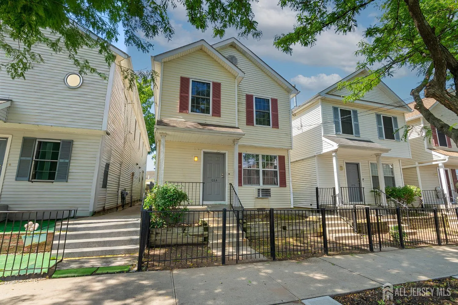 4 bed, 2.0 bath, $3,040 — Photo 1