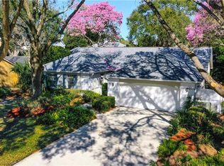 1408 Midoneck Ct, Valrico, FL 33596
