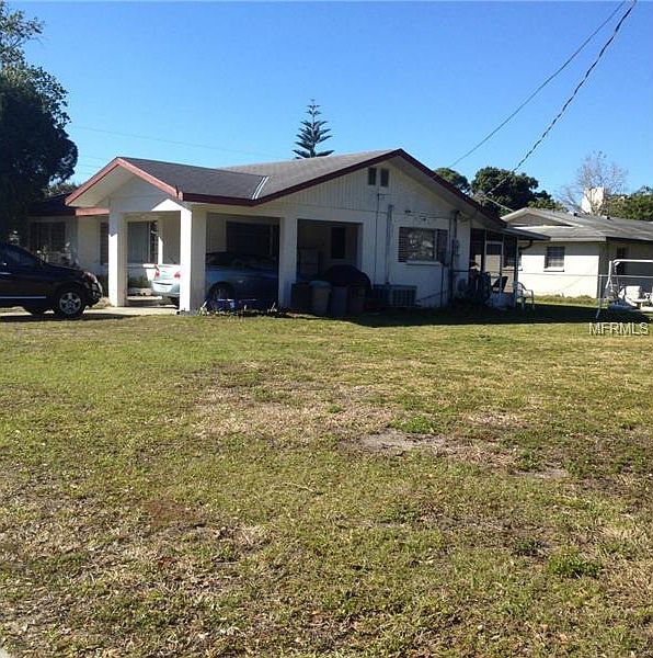 2nd image of 2420 32nd Ave W
