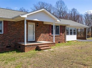 1621 Brooks Rd, Reidsville, NC 27320