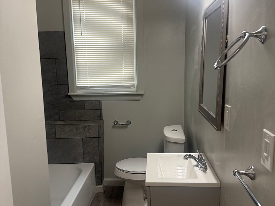 9621 Otsego St #1n, photo 4