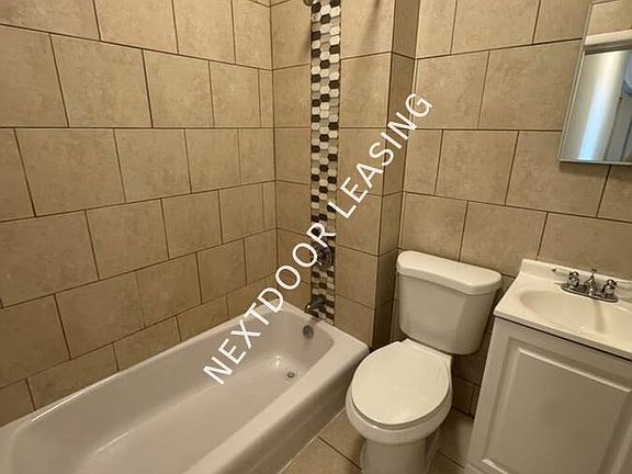 2nd image of 220 Roseville Ave #405M