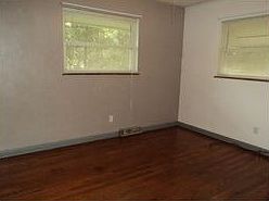 3rd image of 133 Pine Dr