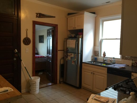 3rd image of 1941 N Monticello Ave #2