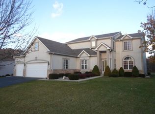 819 Evan Ln, Lake Villa, IL 60046