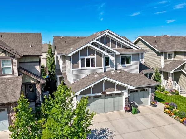 17304 73rd St NW, Edmonton, AB T5Z 0L3