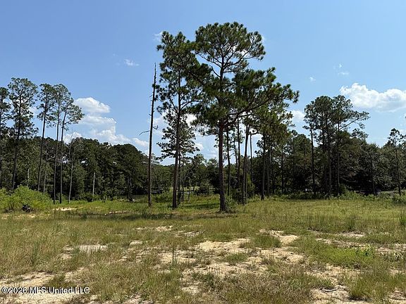 3rd image of Cypress Pl