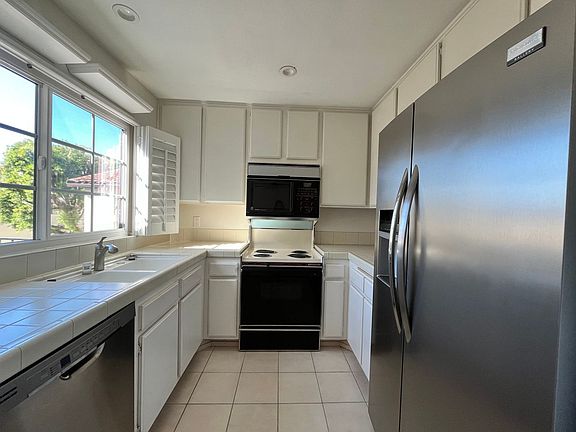 5th image of 4225 Porte De Palmas Unit 185
