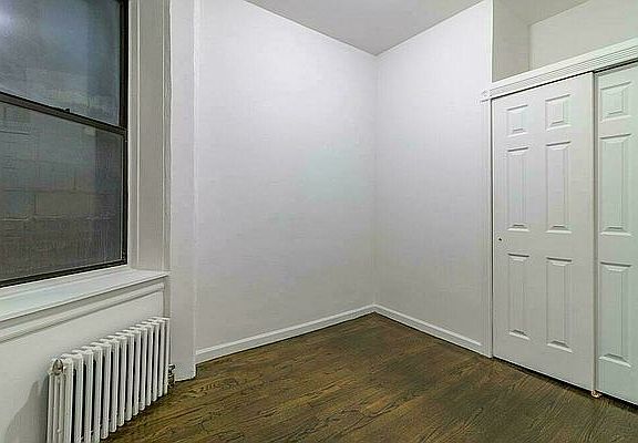 3rd image of 185 Avenue C #7C