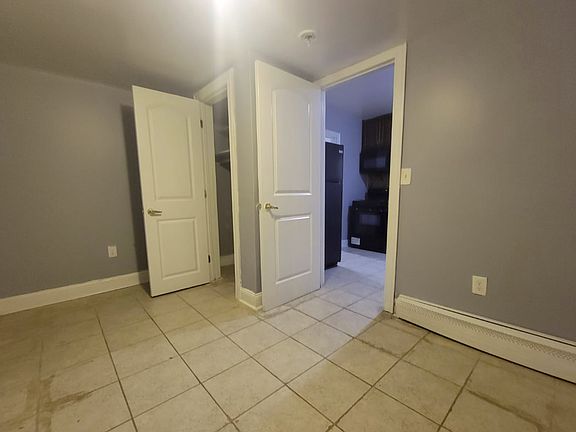 3rd image of 9 Ellington St #B2