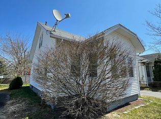 114 Majestic Ave, Warwick, RI 02888