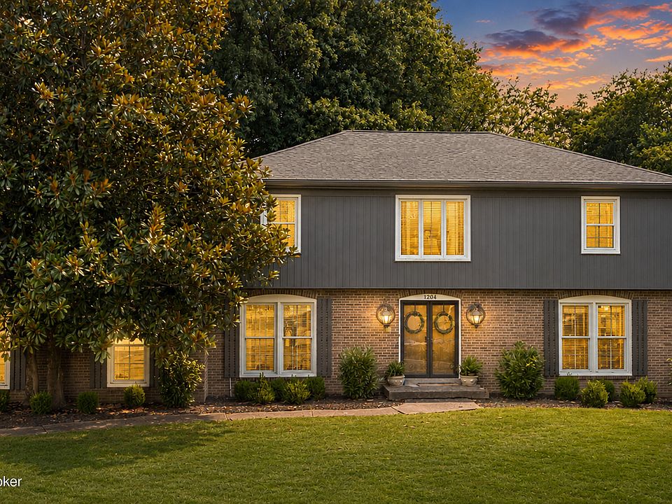 1st image of 1204 Bentwood Way