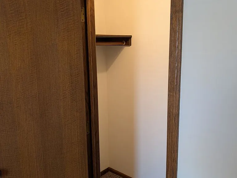 2216 Mirwyn Ct — Photo 29