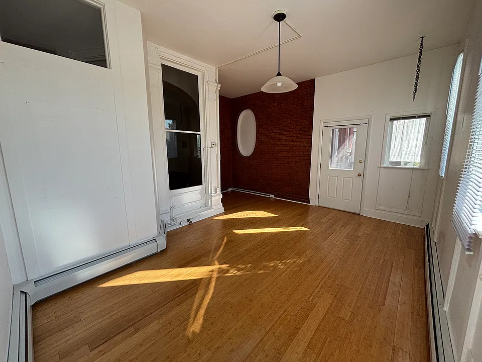 Bonus room