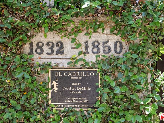 3rd image of 1846 Grace Ave