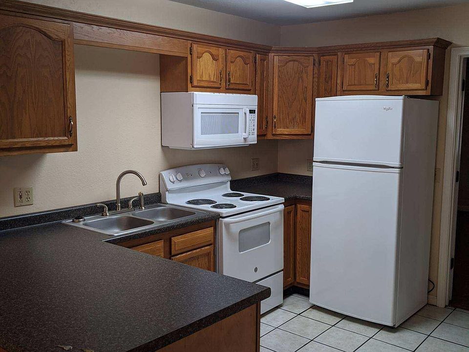 1st image of 1606 Chris Dr