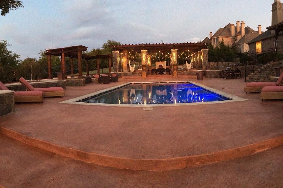1st image of 5808 N Woodcreek Cir