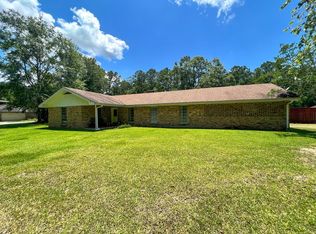 19 George Pearson Rd, Picayune, MS 39466