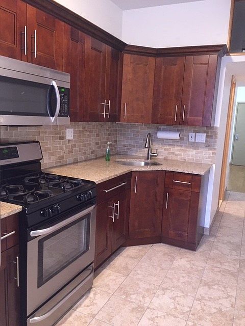 1st image of 53 Newel St #2R