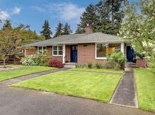 8620 Corliss Ave N, Seattle, WA 98103