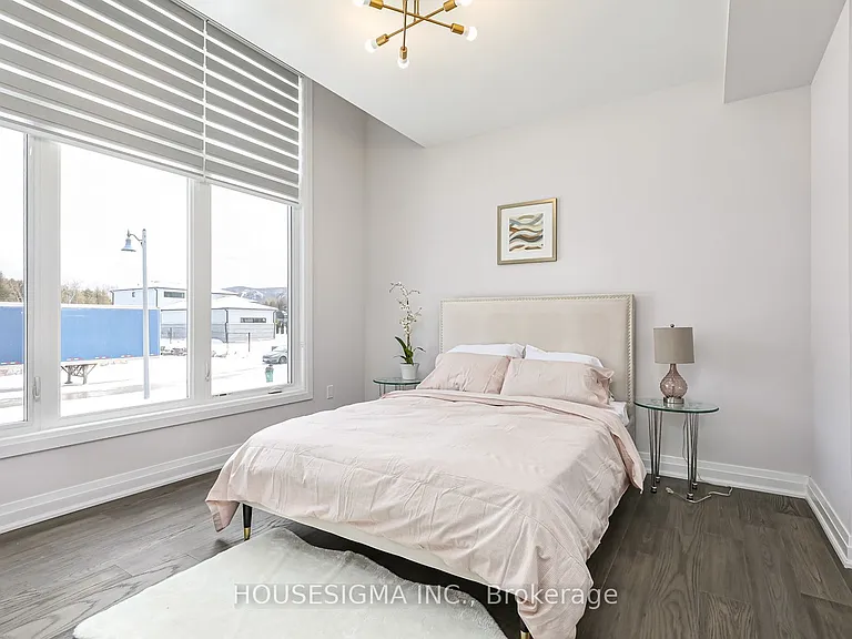 114 Goldie Ct — Photo 6