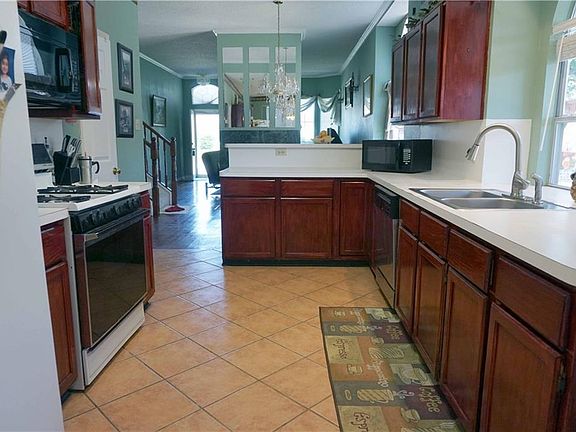 5th image of 6514 Bandalia Dr