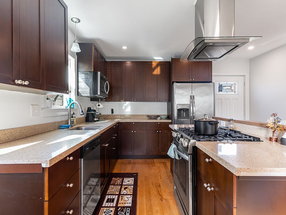 1st image of 50 Main St #48