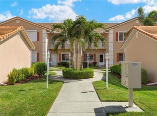 650 Saratoga Cir #C-106, Naples, FL 34104