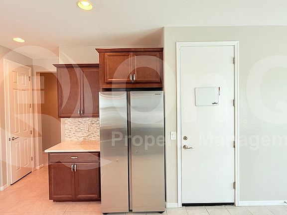 3rd image of 9644 W Fallen Leaf Ln