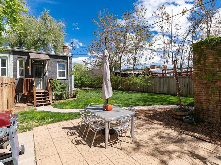 3047 N Williams St — Photo 3