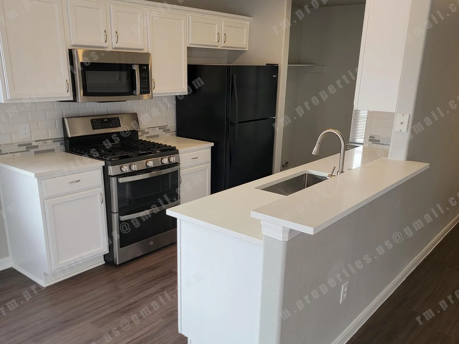 3 bed, 2.5 bath, 1290 sqft, $1,750 — Photo 1