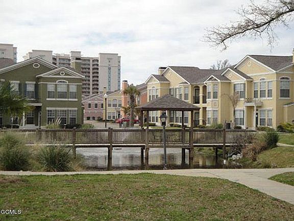 2nd image of 2252 Beach Dr