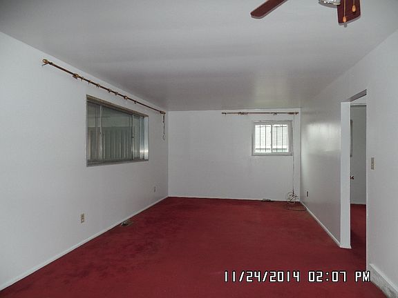 2nd image of 5175 Hacket Dr