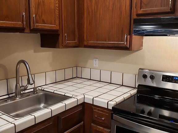 4th image of 4602 Scotts Valley Dr #2