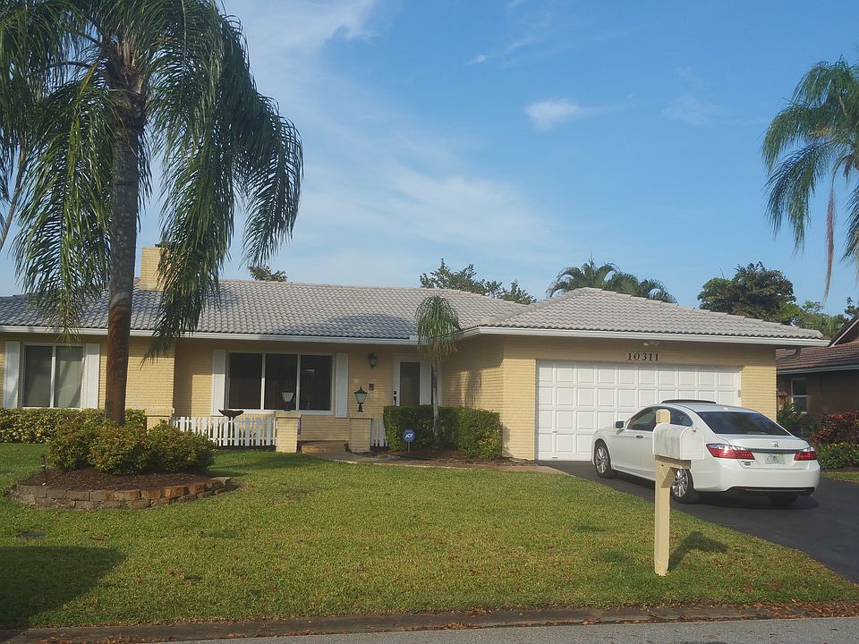 1st image of 10311 NW 15th St