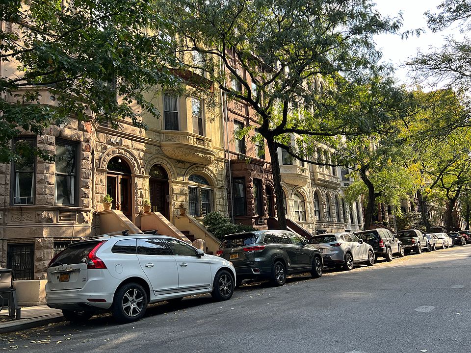 1st image of 157 W 80th St APT 3A