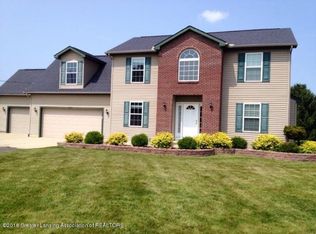 8797 Watson Ln, Eaton Rapids, MI 48827