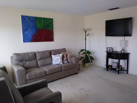 3rd image of 11226 82nd Ave N #307