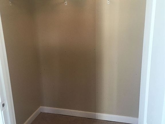 Closet 2