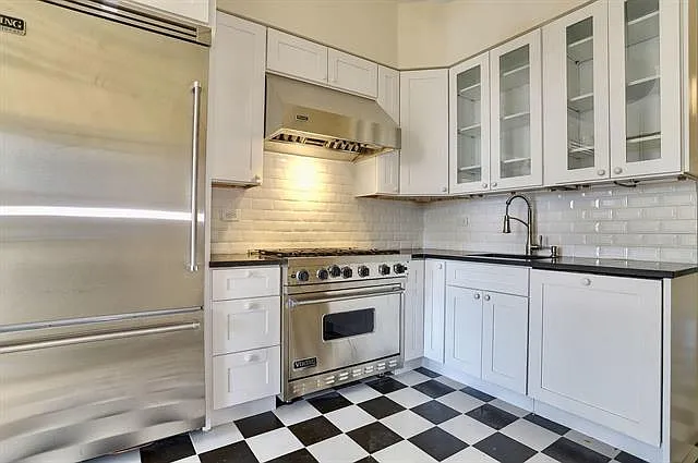 Renovated 1 BR condo rental with high end appliances at 929 Garden Street — Photo 4