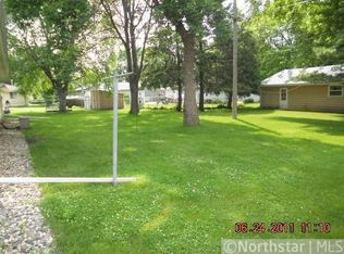 126 11th Ave NE, Hutchinson, MN 55350