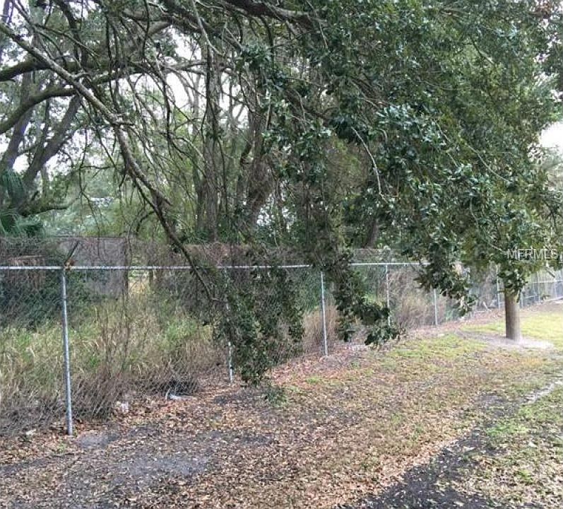 1st image of 6905 Rowlett Park Dr