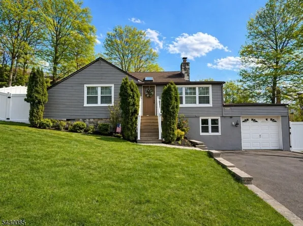 75 Lake Trl E, Wayne Twp., NJ 07470