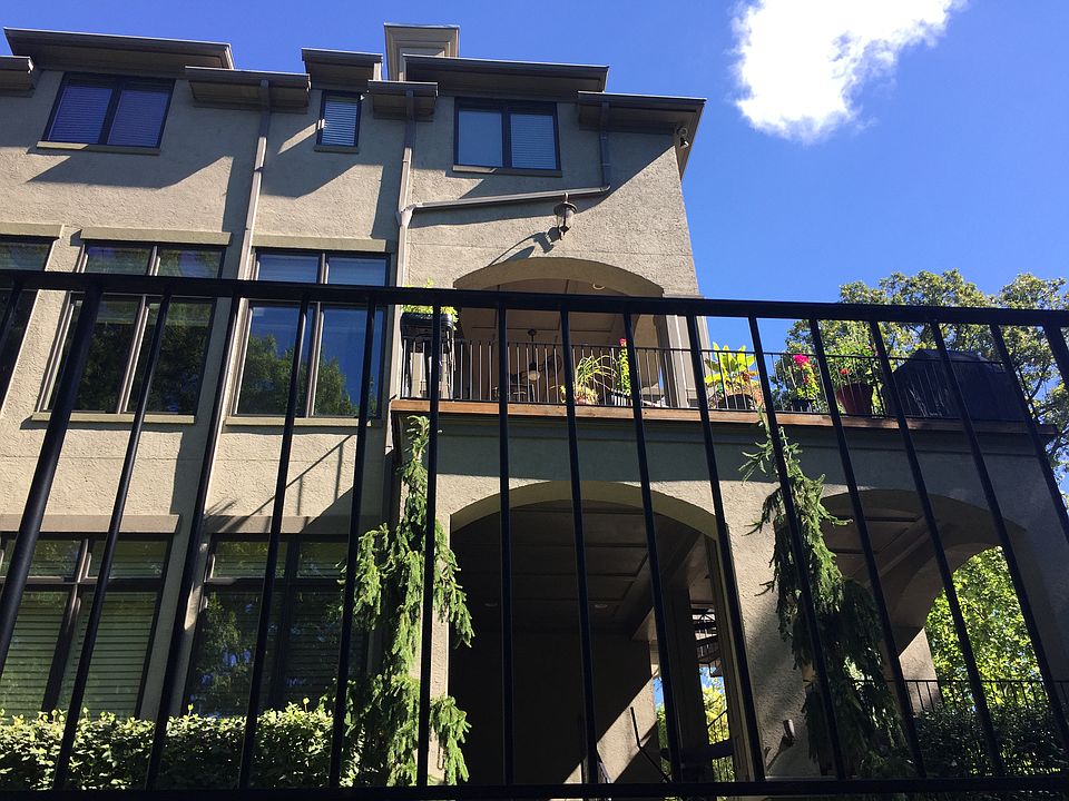 1st image of 10430 NW River View Pt