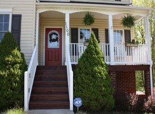 1100 Moonlit Cove Ln, Lynchburg, VA 24503